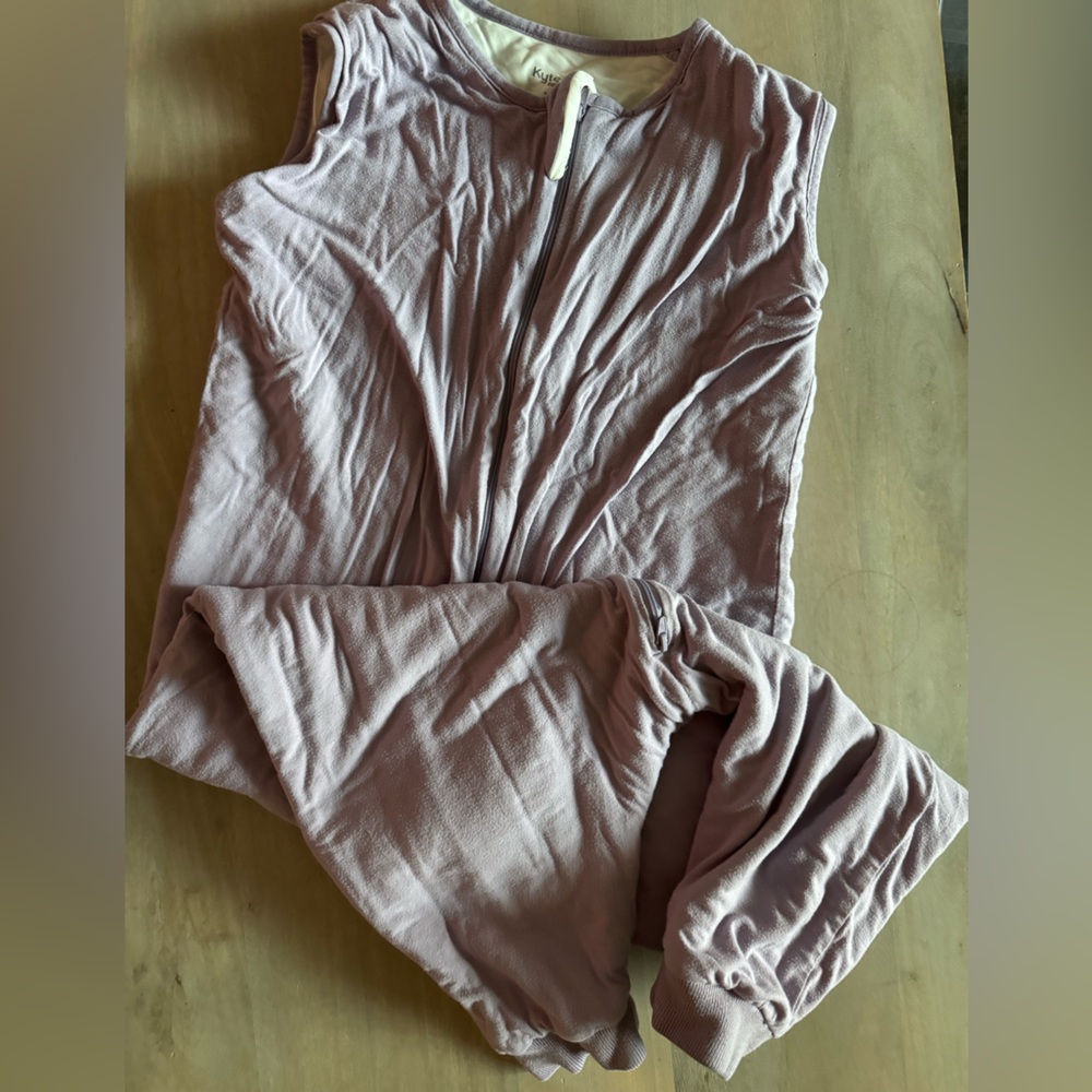 Kyte Baby - Sleep Bag Walker in Taro 1.0 size XL